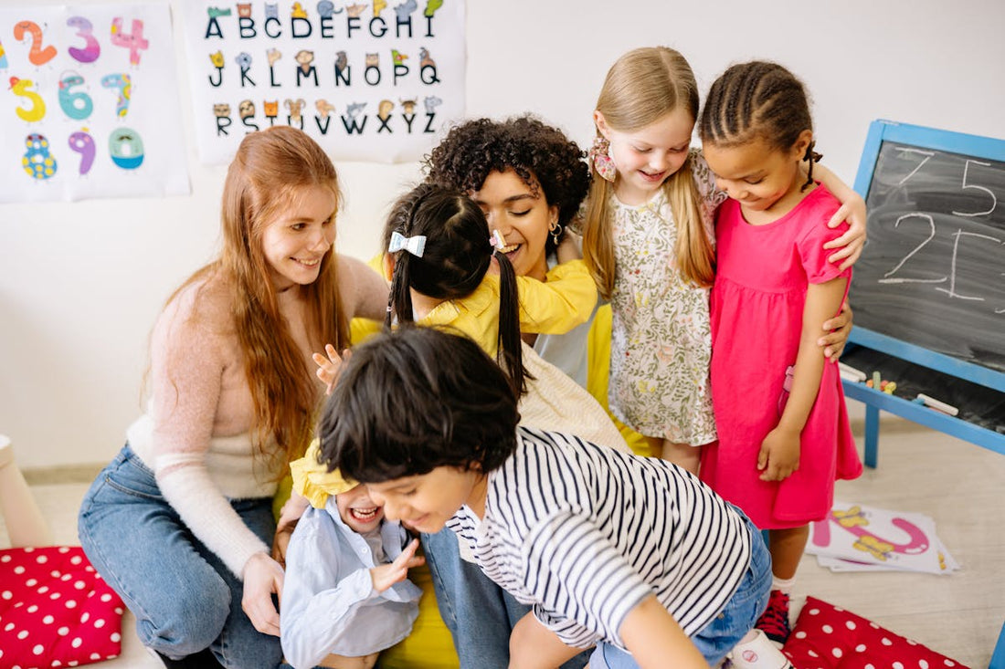 10 Best End-of-Year Teacher Appreciation Gift Ideas (That They’ll Actually Use and Love)